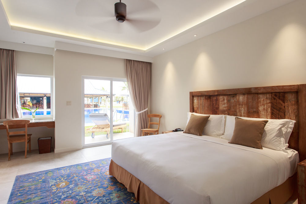 Cove Resort Palau Koror Exterior photo
