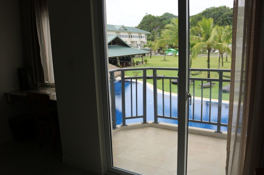 Cove Resort Palau Koror Exterior photo