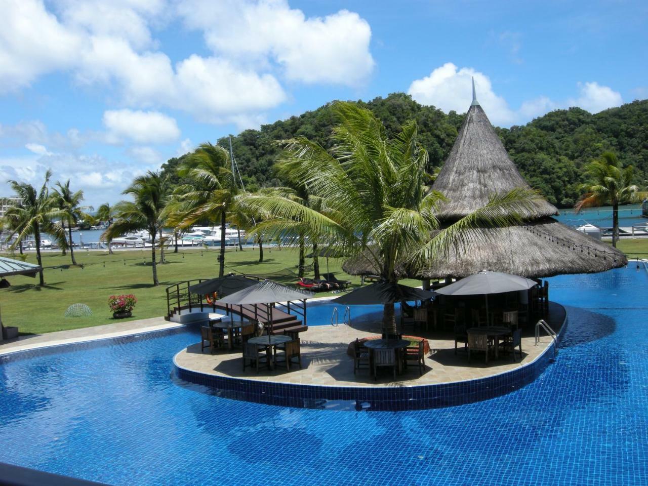 Cove Resort Palau Koror Exterior photo